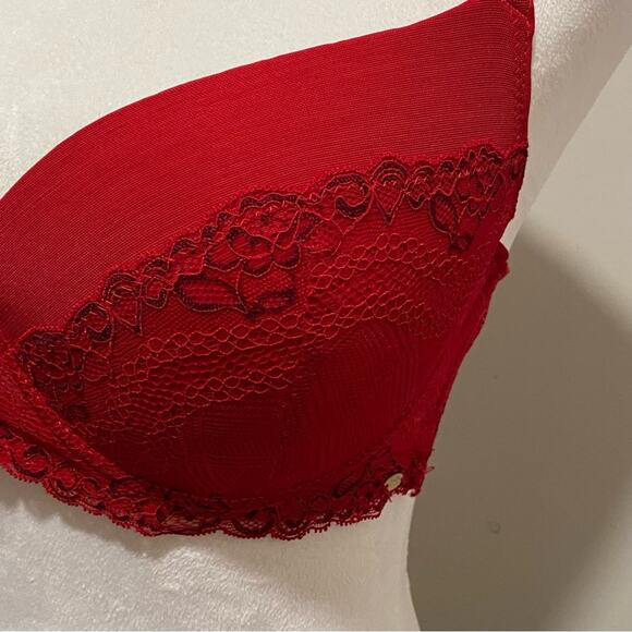 Jessica Simpson Red Lace Trim Full-Coverage Bra with Underwire Size 38C - Picture 2 of 6